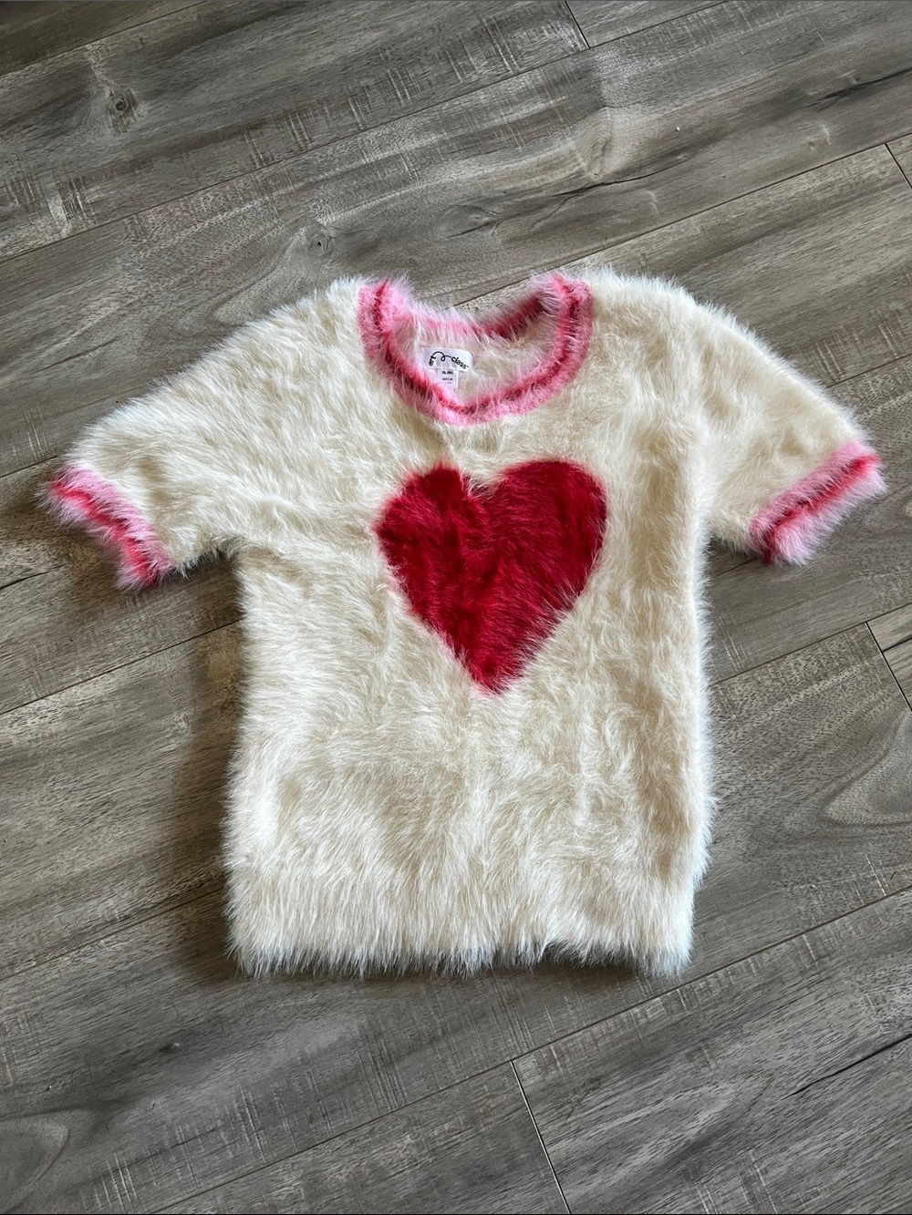 Tween Fuzzy Heart Short-Sleeve Sweater Top - Cream with Red Heart